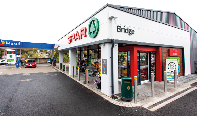 The new SPAR Bridge has officially opened just a couple of hundred meters down the road from EUROSPAR Cullybackey, bringing an all-new shopping experience to the village 