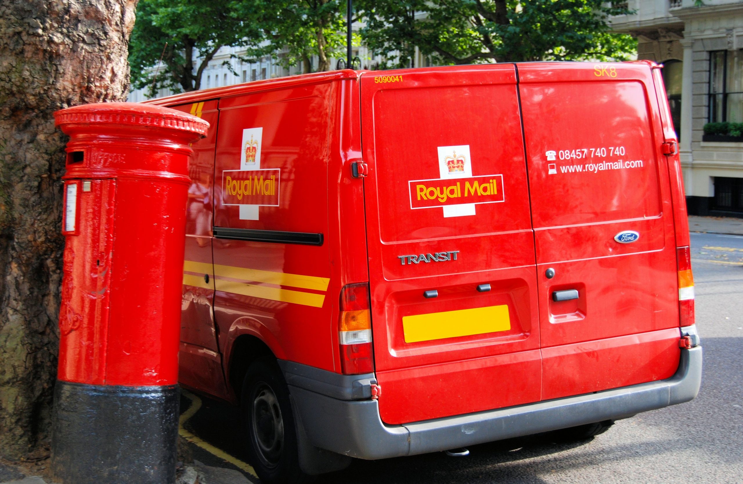 Independent retailers will be hit hard by Royal Mail’s parcel pick-up service