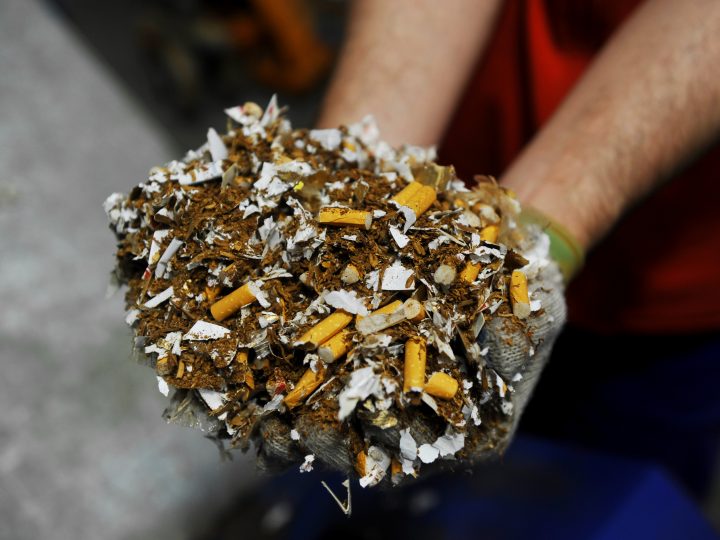Crackdown on illegal tobacco trade online