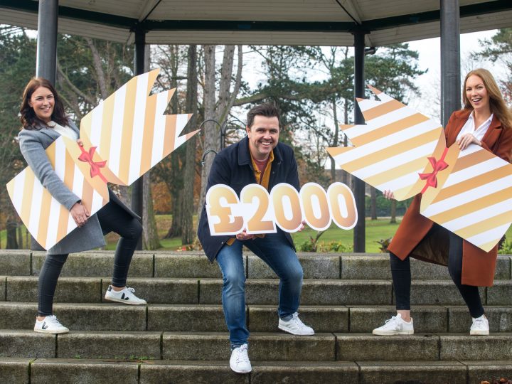 SuperValu and Centra Pledge Cracker Christmas For Two Lucky Families