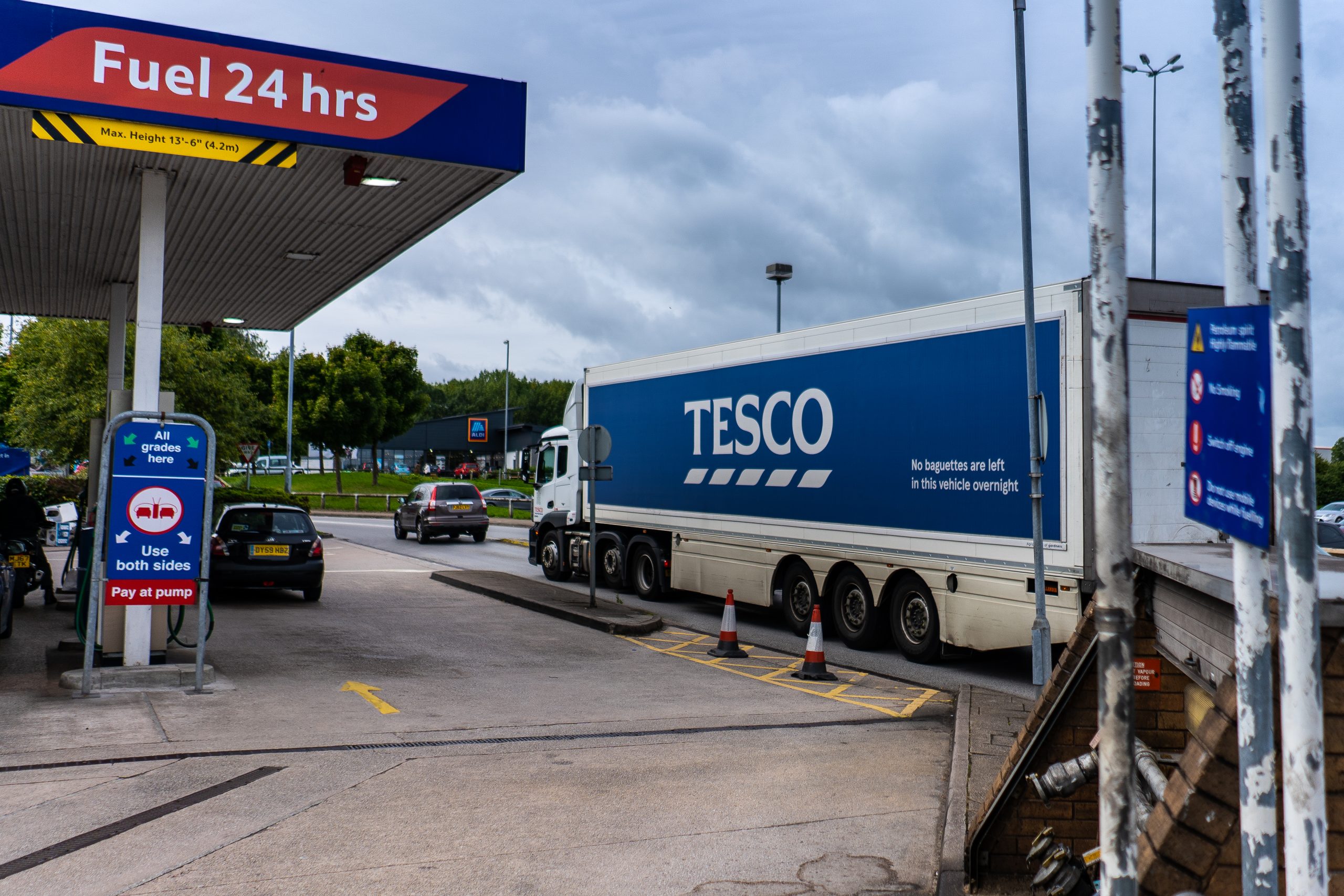 Logistical nightmares – Tesco prepares for the fall-out when grace period ends