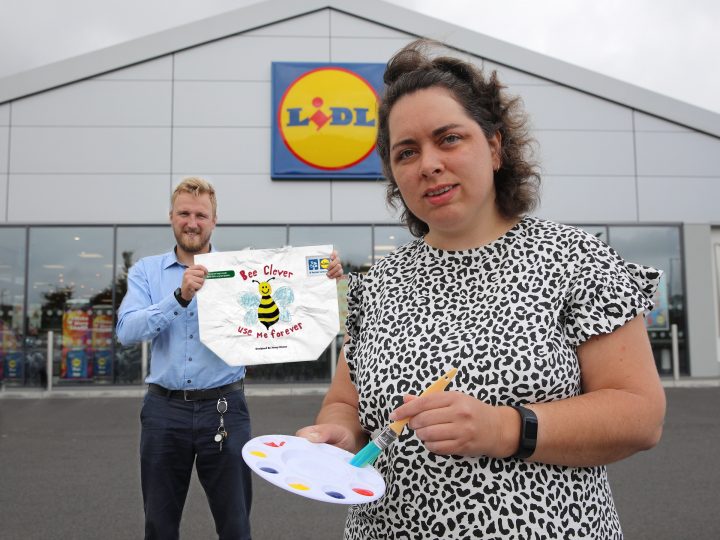Lidl Dundonald Customer Bags Top Prize in Sustainability Colouring Competition 