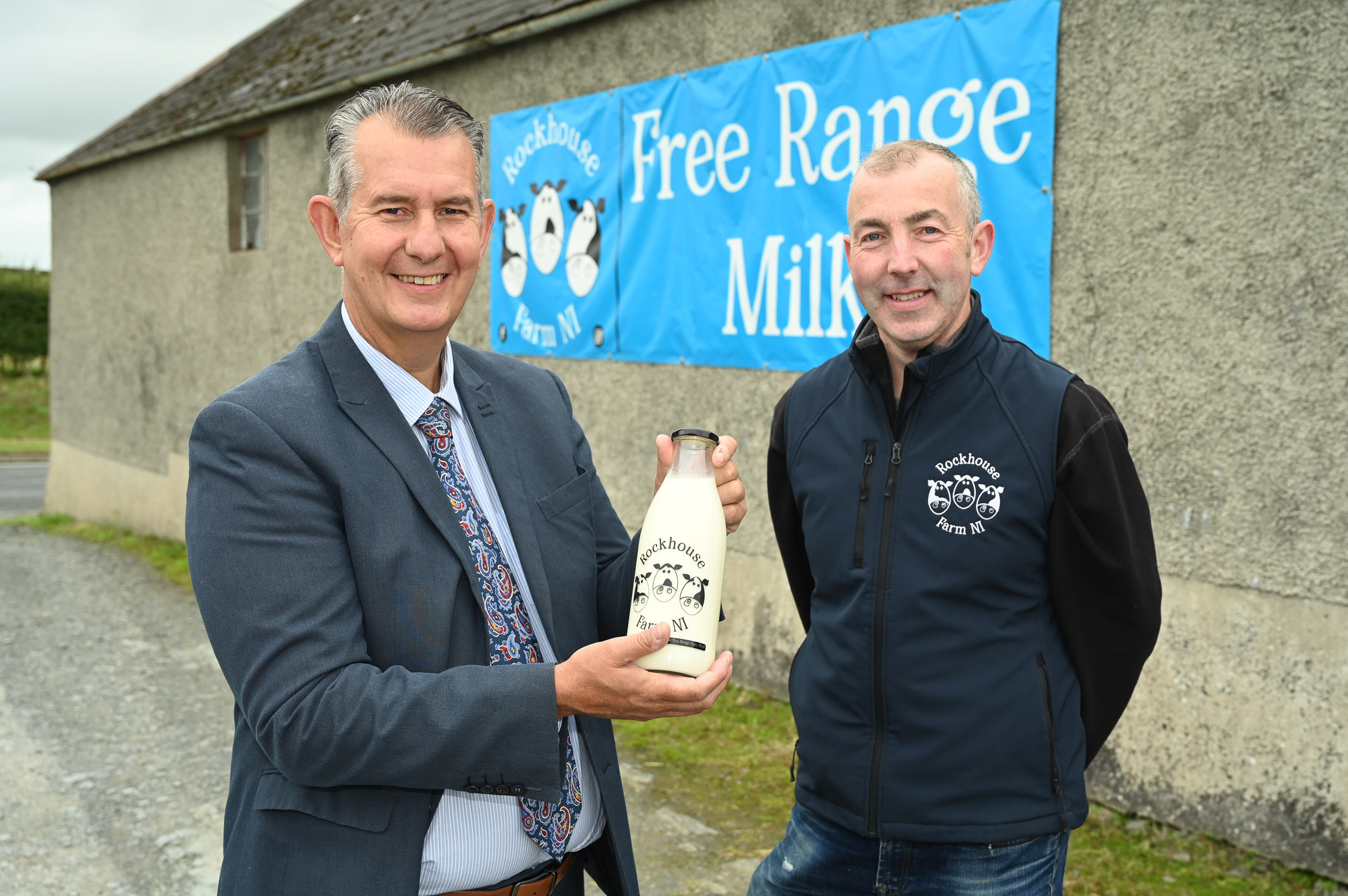 Pasteurised milk in glass bottles – straight from the farm
