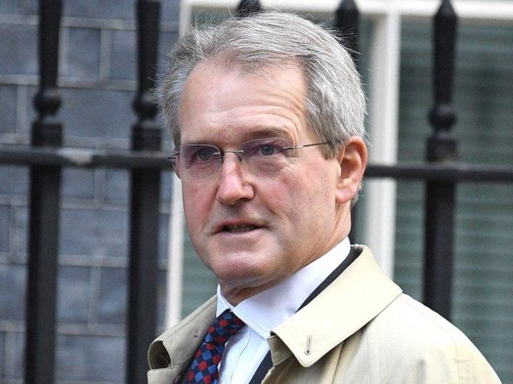 Owen Paterson quits as MP over lobbying row