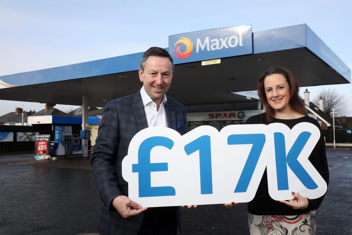 Maxol celebrates a £17k donation to Charity Partner AWARE