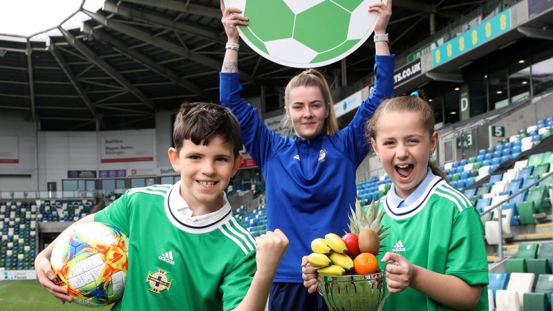safefood extends innovative Irish FA partnership  to encourage healthy habits for kids