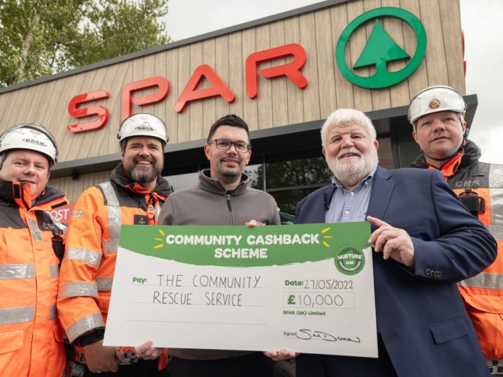 £20,000 goes to local community organisations thanks to SPAR NI scheme