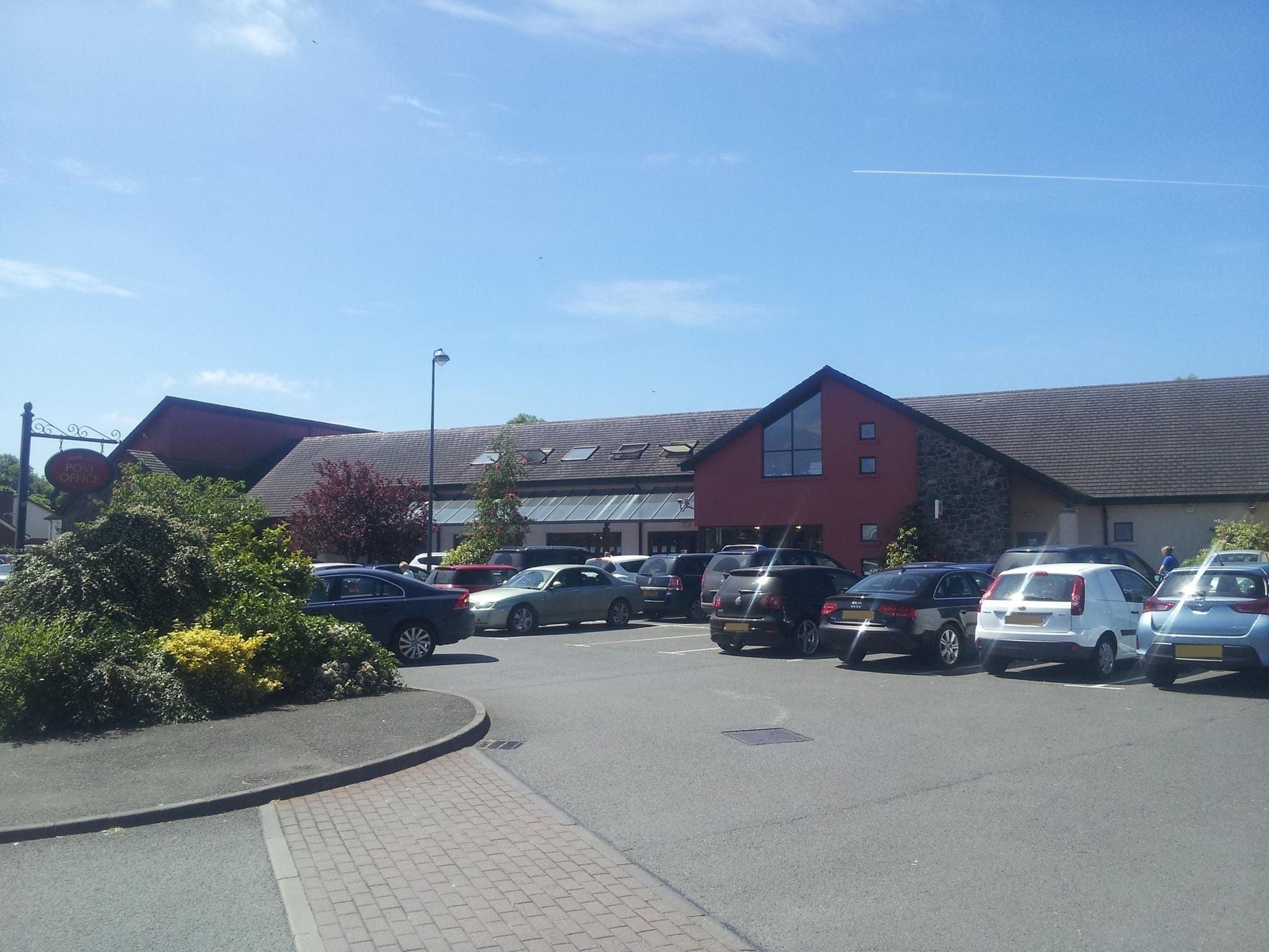Markethill store JD Hunter & Co acquired by Henderson Retail from Creighton Group