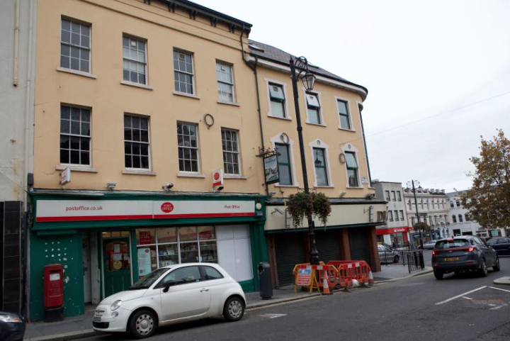 Derry city centre Post Office to reopen at nearby location