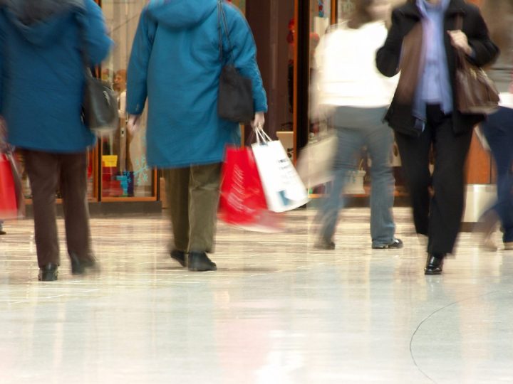 Post-Christmas footfall figures remain low compared to pre-pandemic levels