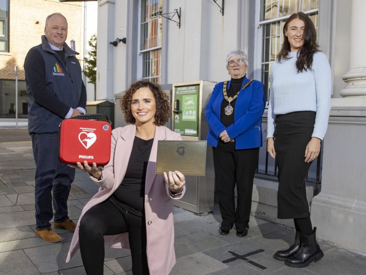 Ballymena BID gives heartfelt thanks to shop owner for life-saving equipment