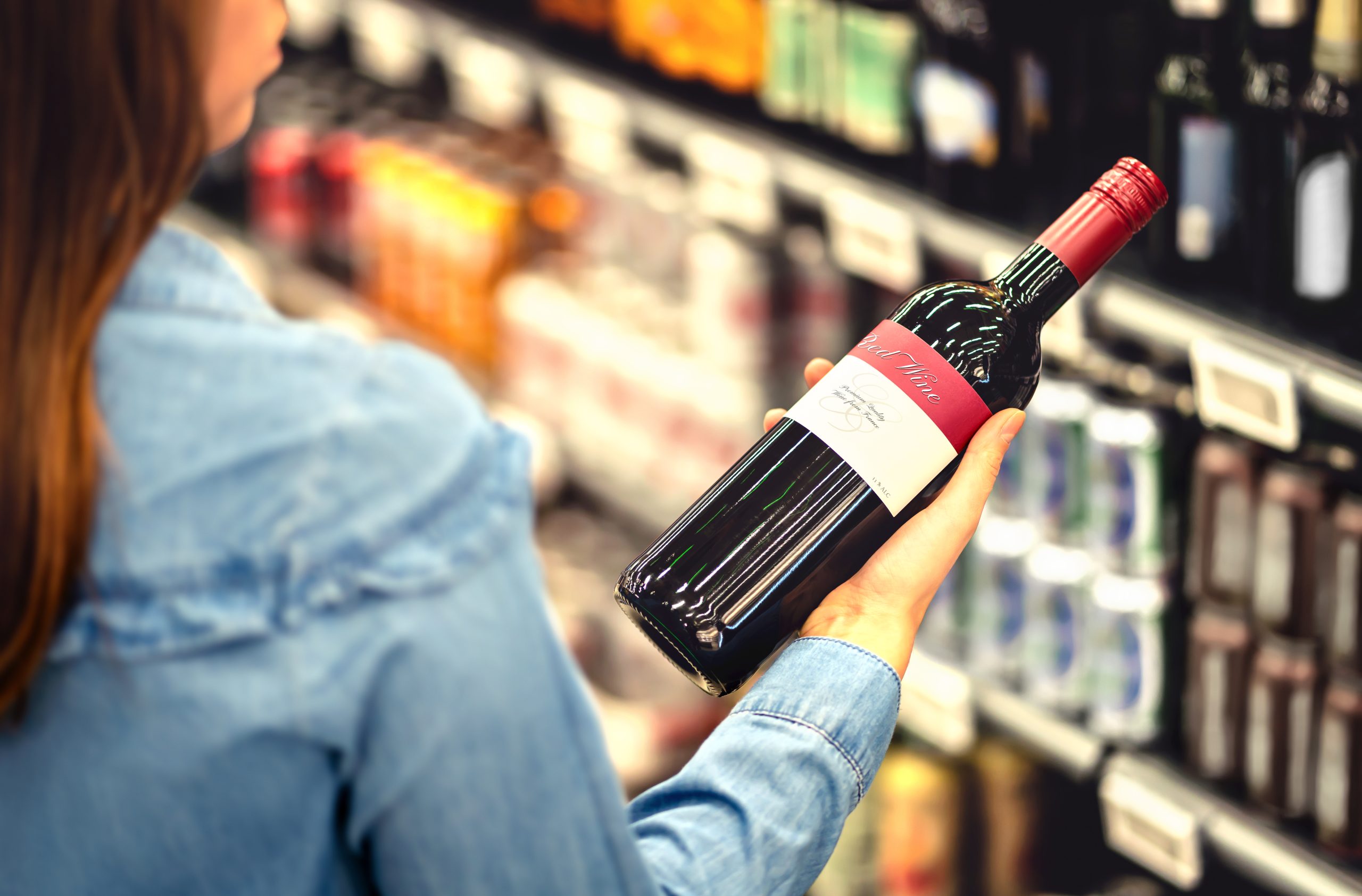 Supermarket loyalty schemes on alcohol sales prohibited under new NI licensing laws