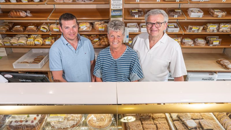 Family behind Armagh’s Johnston’s Bakery announce they are retiring