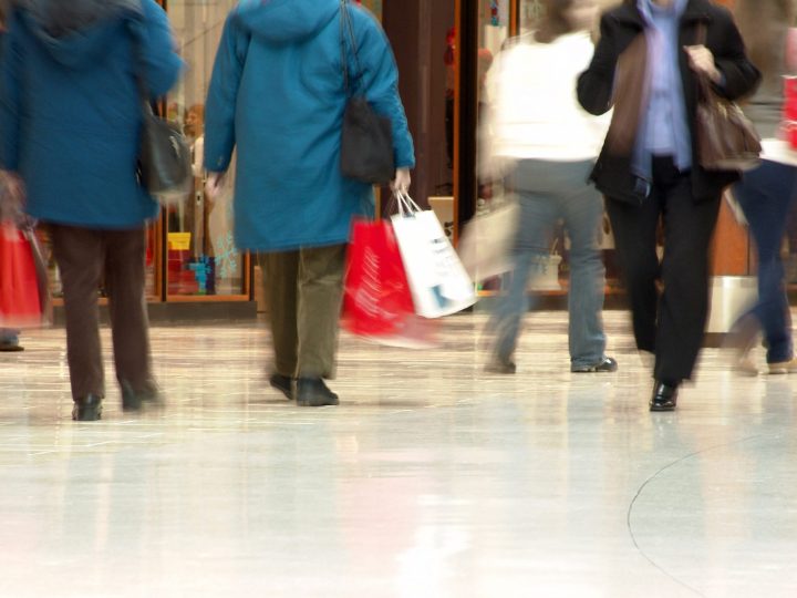 Encouragement needed for consumers to return to shops: NIRC