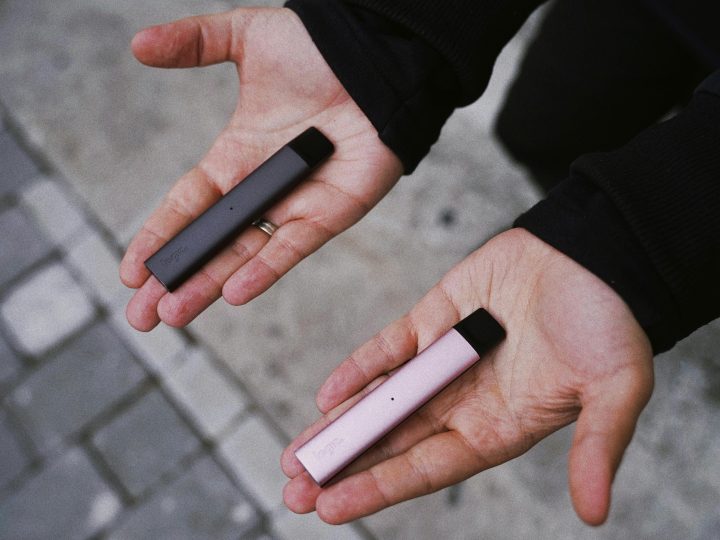 Retailers warned of heavy regulatory fines over improper vape disposal