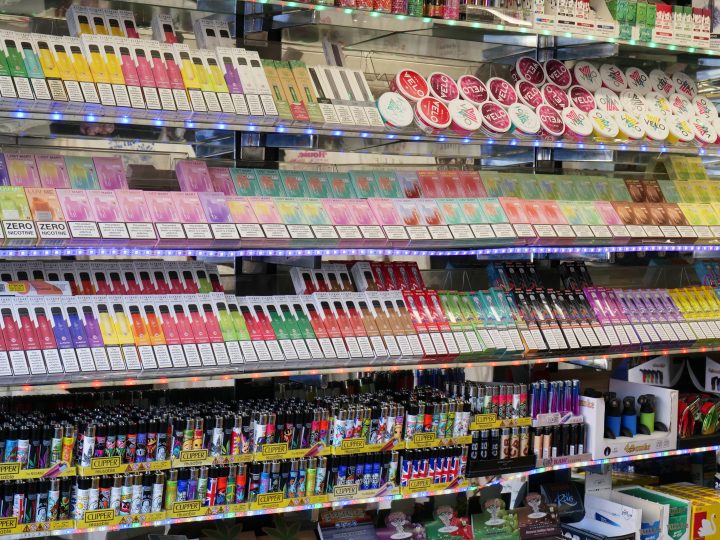Retailers in planning mode for incoming disposable vapes ban