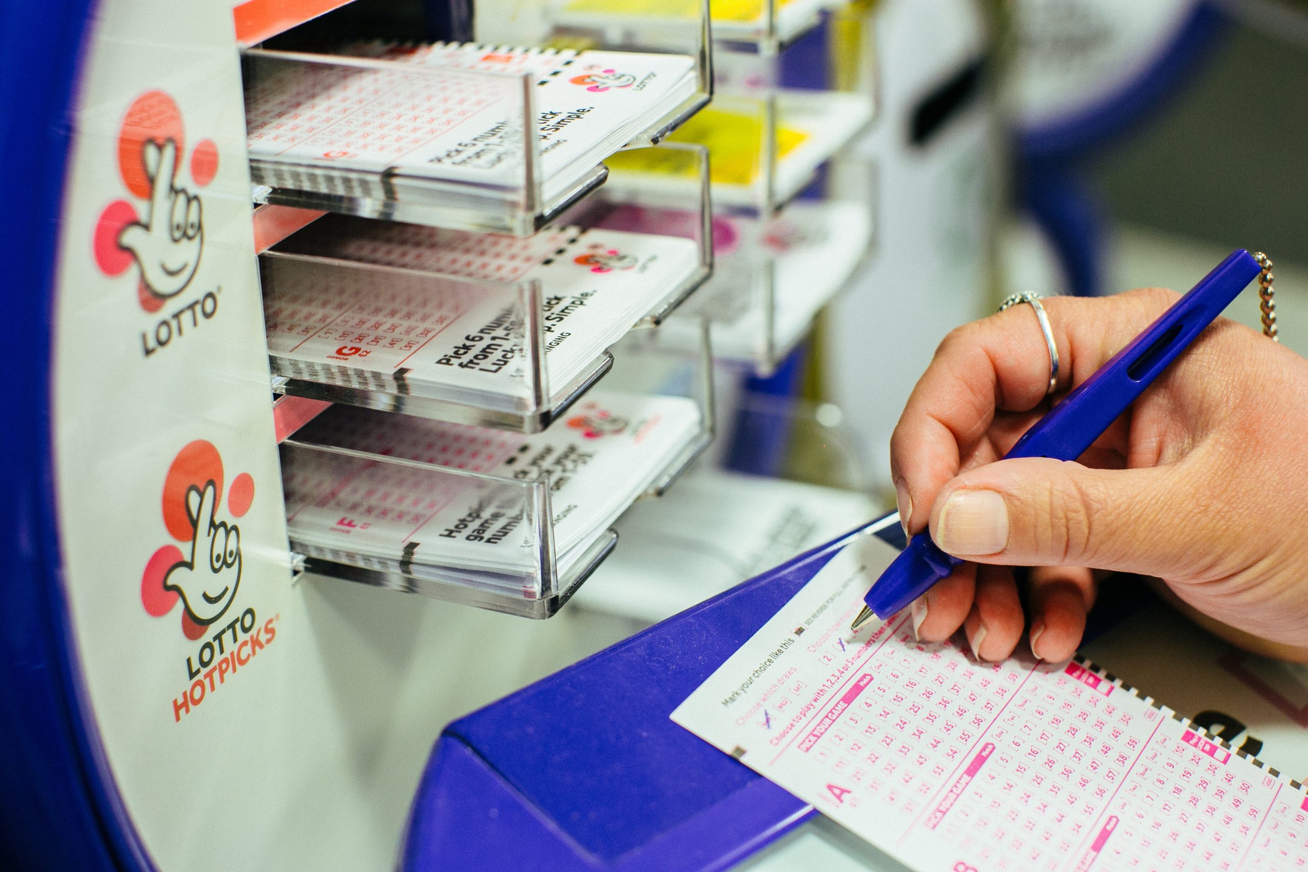 Allwyn revolutionises National Lottery prize payments with new digital solution