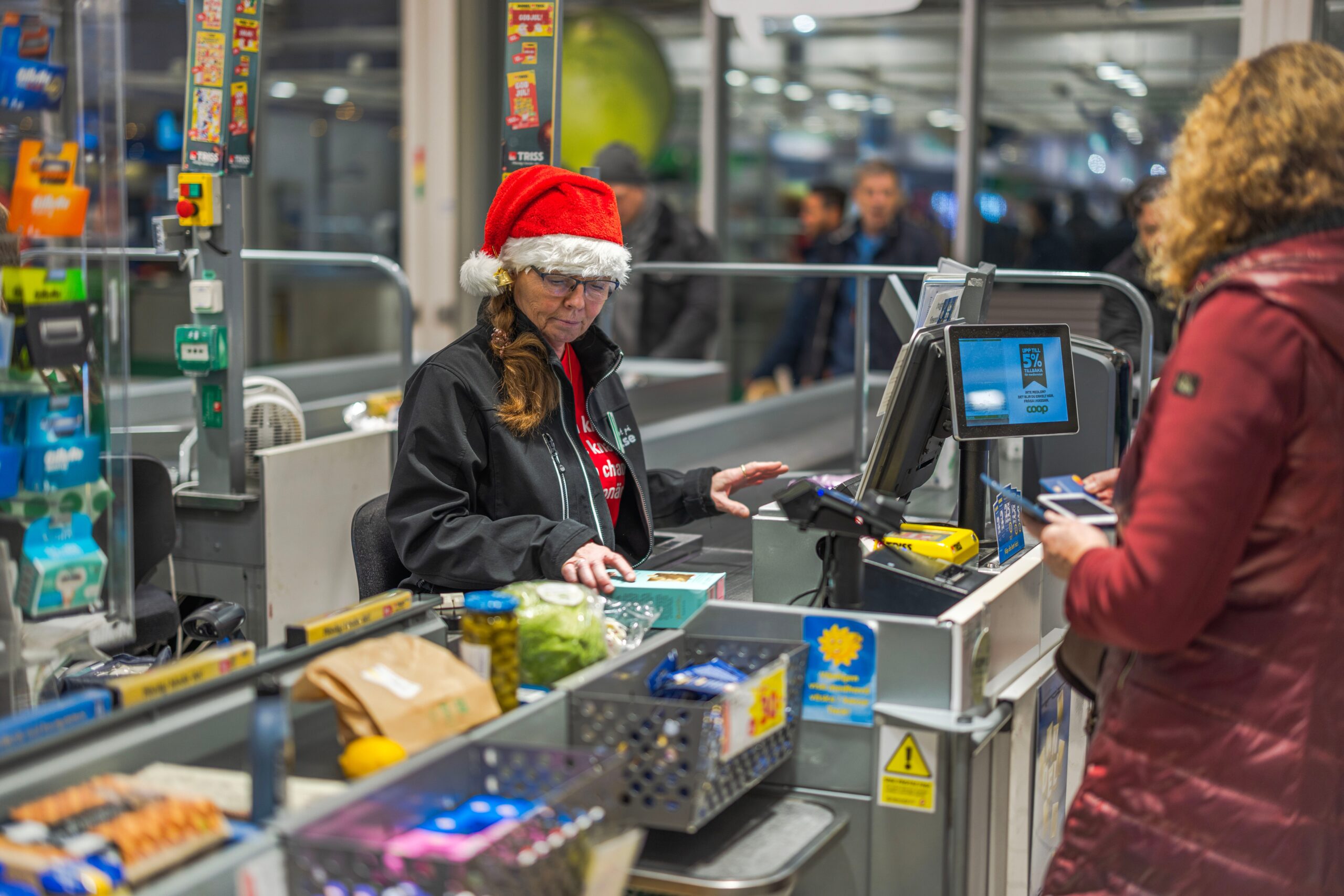 Retail organisations call for consideration for workers this Christmas