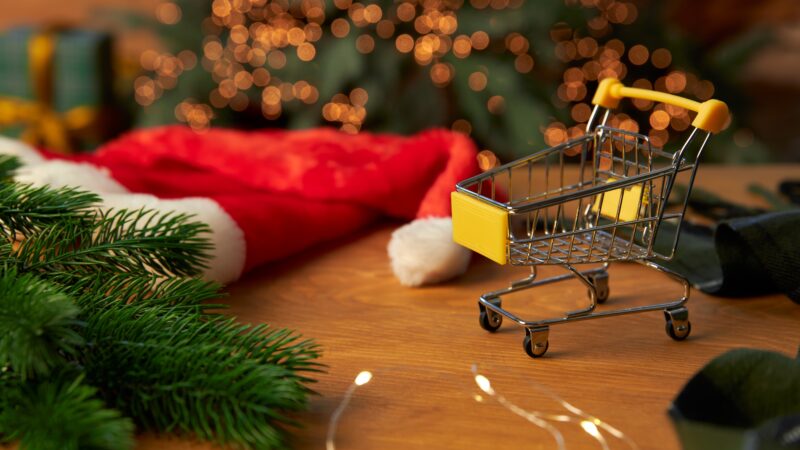 Promotions, premium own-label and no alcohol options – consumers’ main Christmas shopping choices revealed