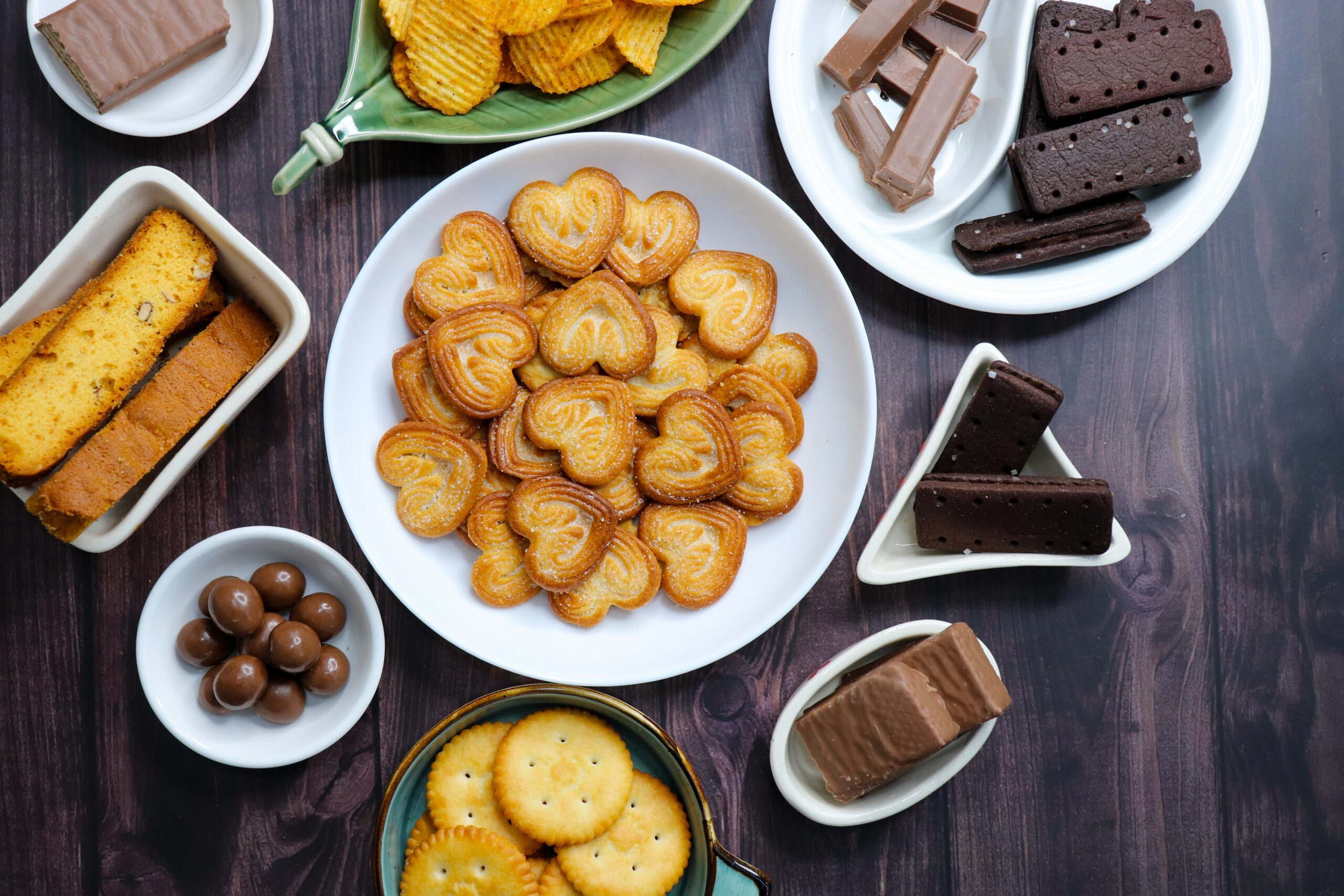 Bank holiday treats and bigger baskets drive Northern Irish grocery growth