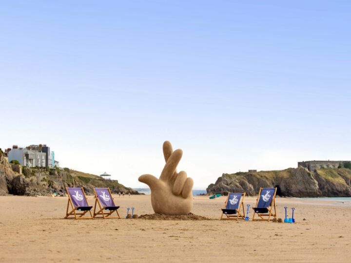 Holidaymakers get the ‘Fingers Crossed Feeling’ as National Lottery sales surge