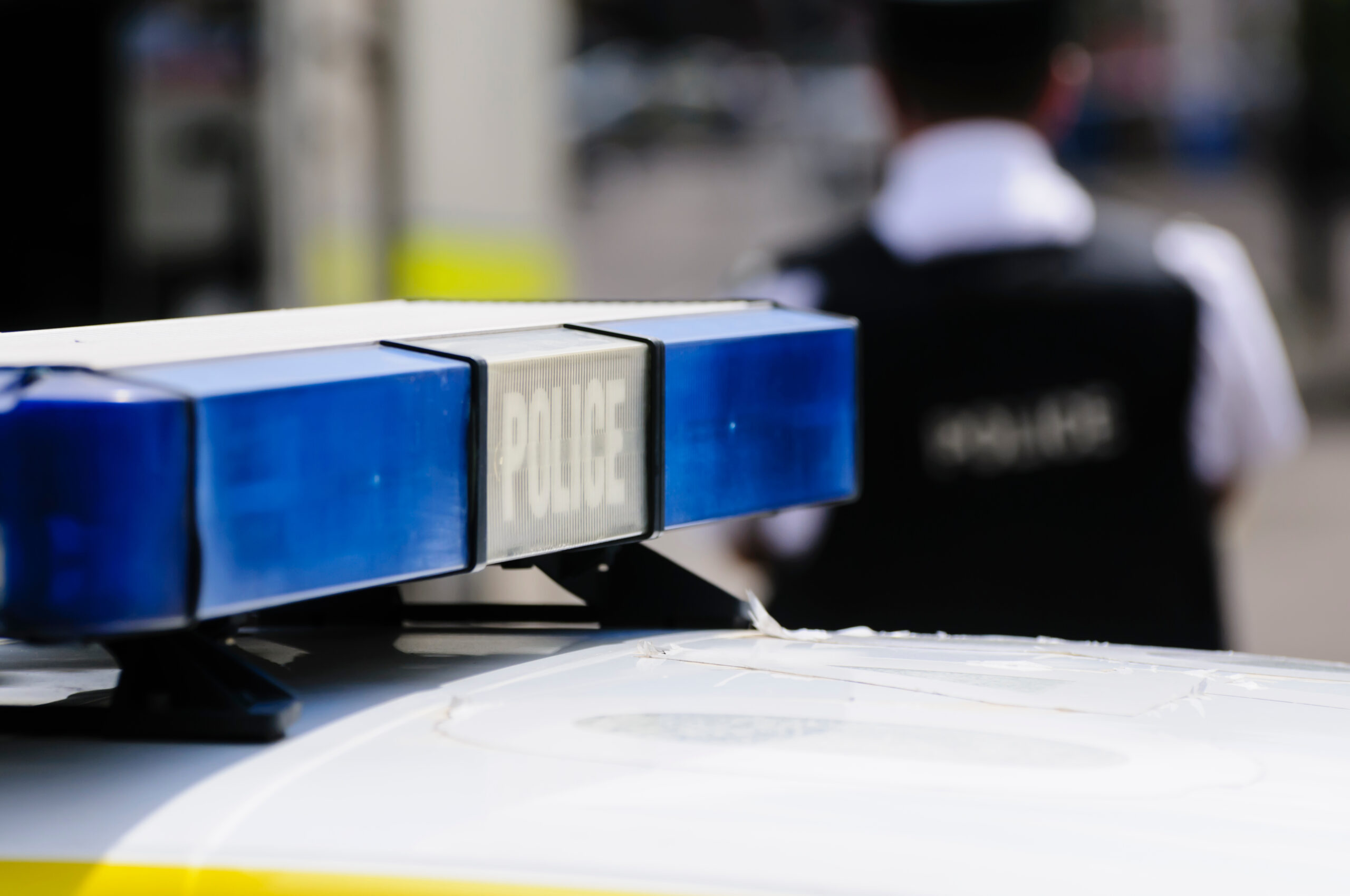 Shop worker needed treatment after attack with hammer in robbery